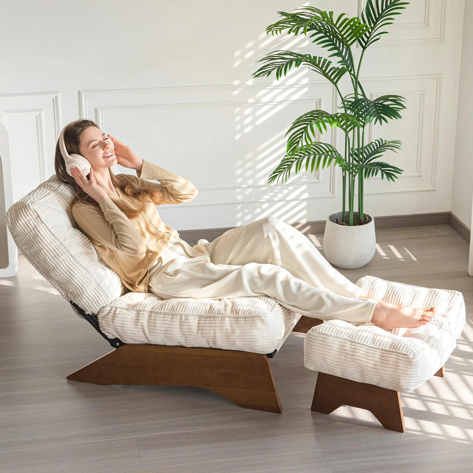MAXYOYO Accent Chair with Ottoman, Lounge Chair with Adjustable Backrest | Tufted Living Room Chair Upholstered Lounge Chair with Footrest Set, Modern Chair for Reading Room, Beige